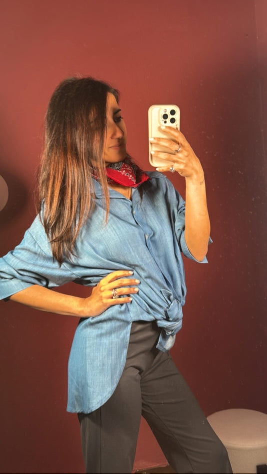 Camicia di jeans con bandana multicolor