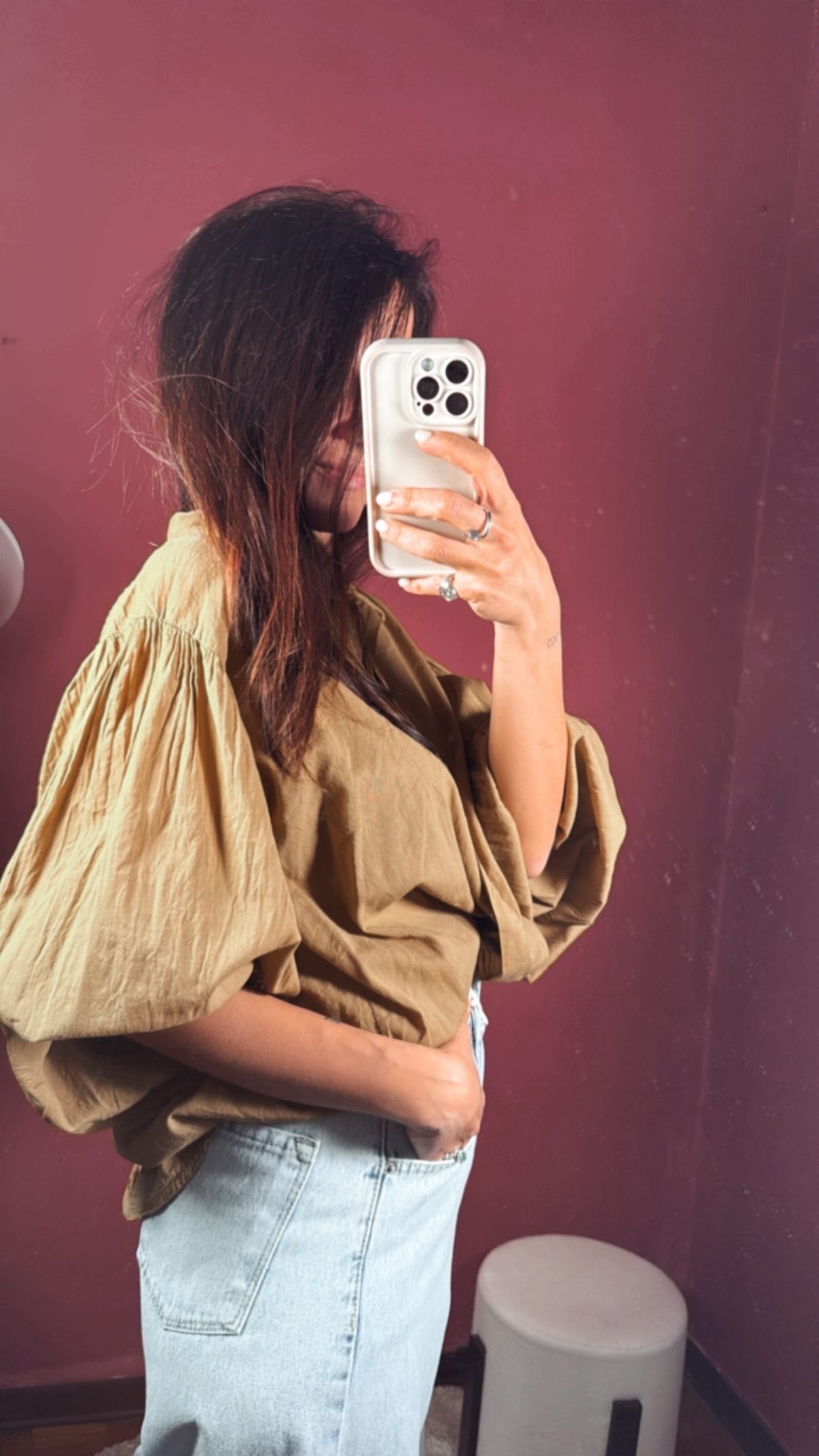 Camicia con manica a sbuffo